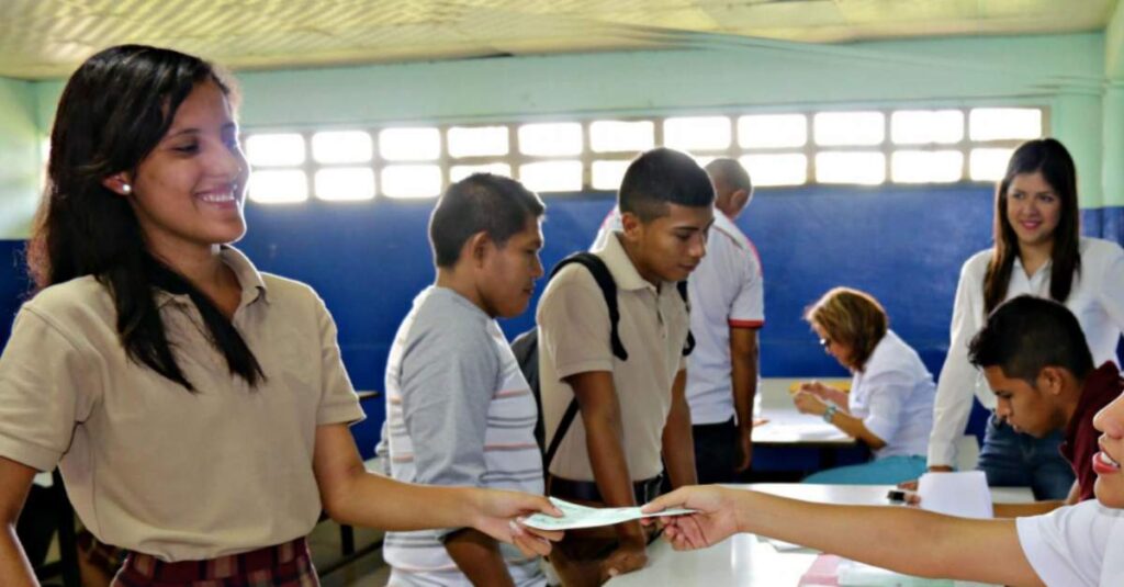 Becas SEIEM